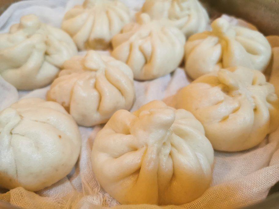 鲜美多汁的洋葱牛肉包子