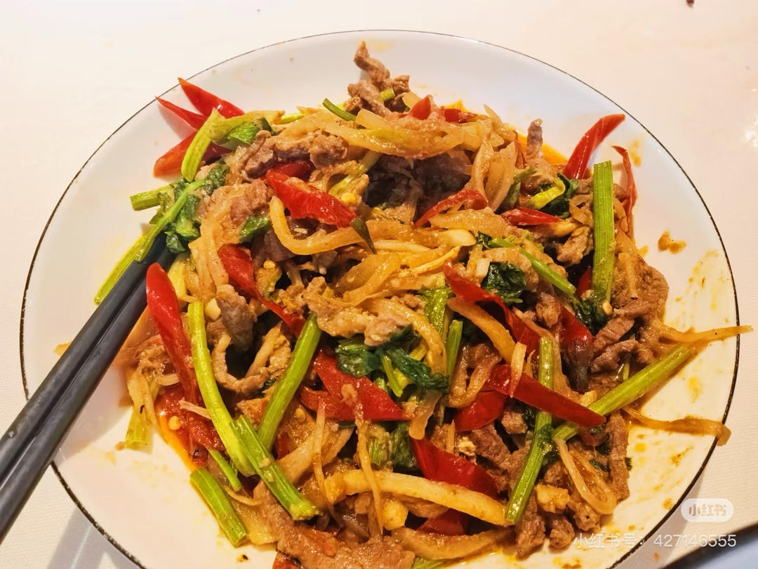 酸辣椒炒牛肉