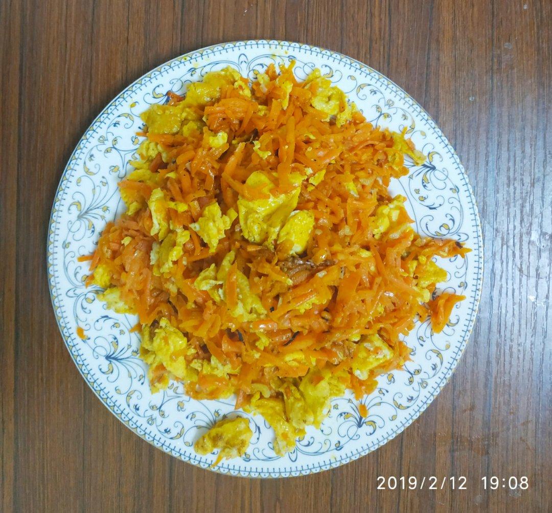 红萝卜炒鸡蛋