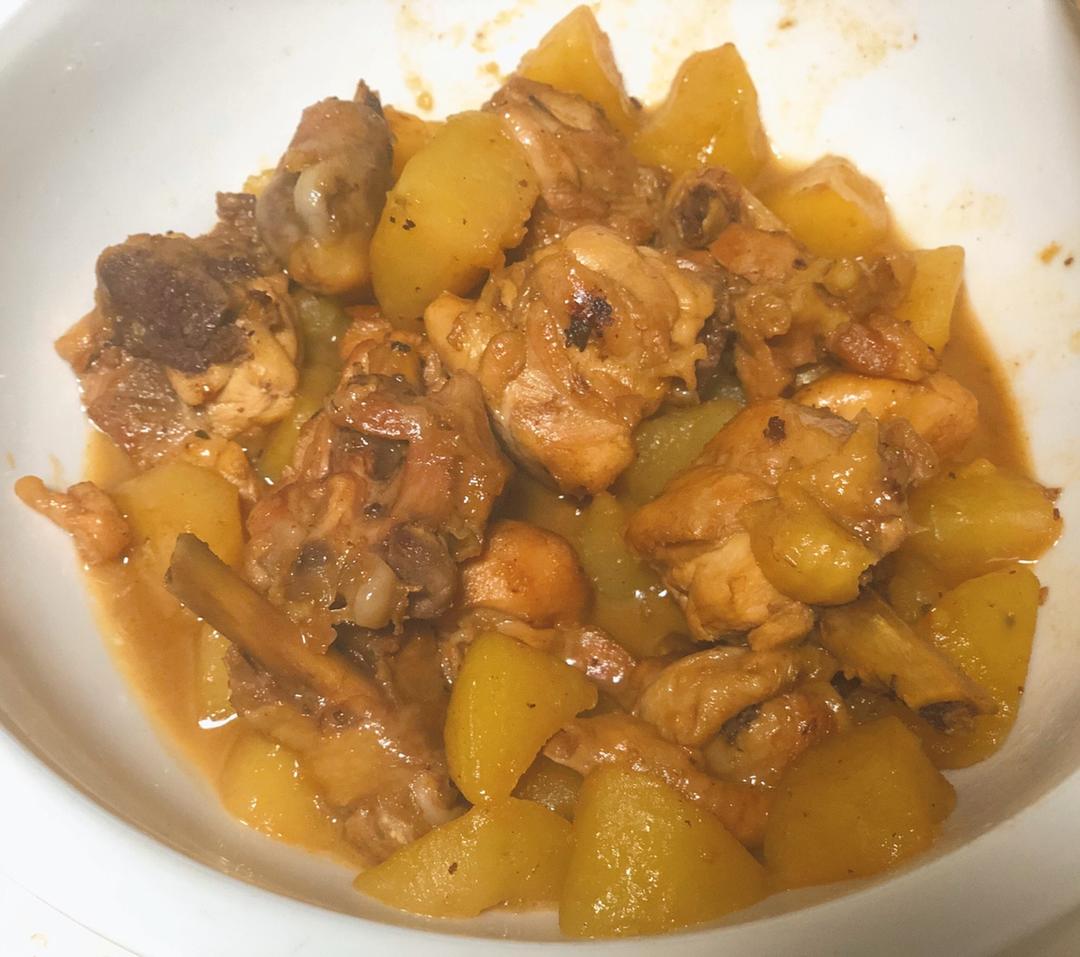 土豆炖鸡块