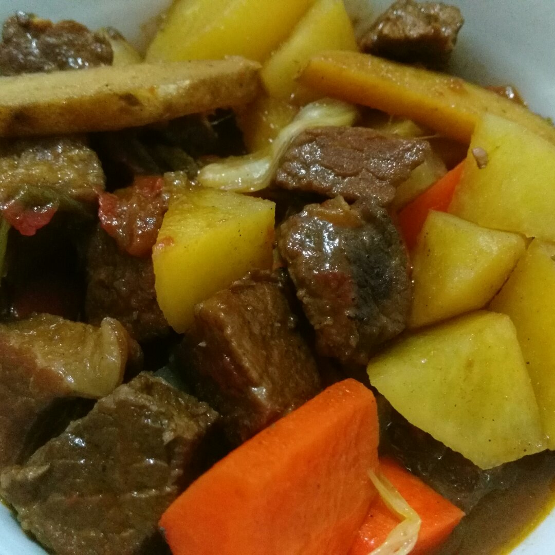土豆炖牛肉