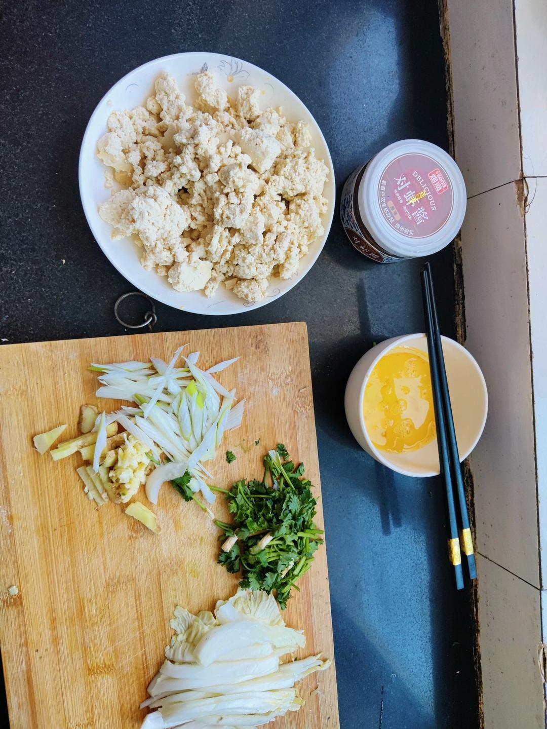 虾酱炒豆腐（勾氏私房菜）