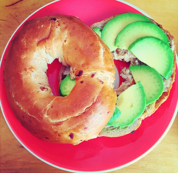 巨好吃的牛油果土司