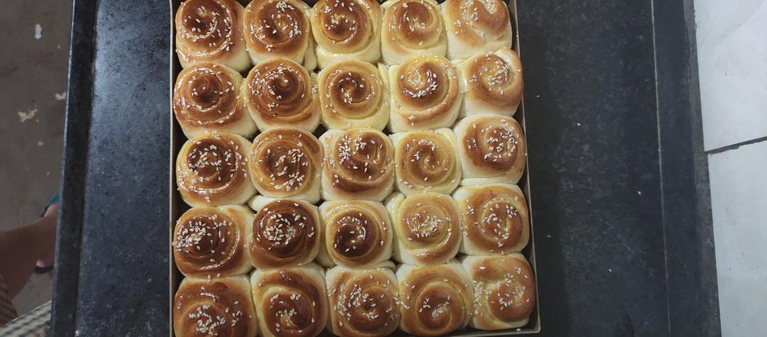 脆底蜂蜜小面包