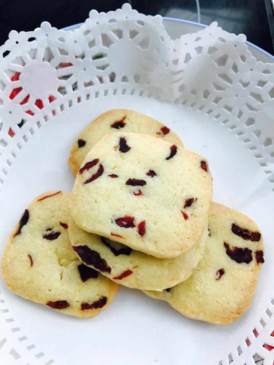 蔓越莓饼干的做法（烤箱做饼干）