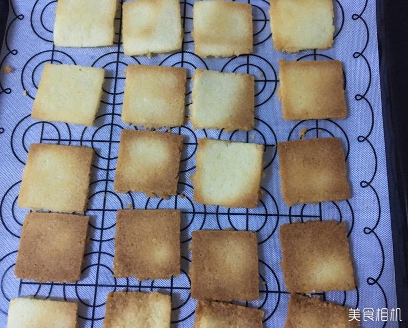 《Tinrry下午茶》教你做椰子脆片