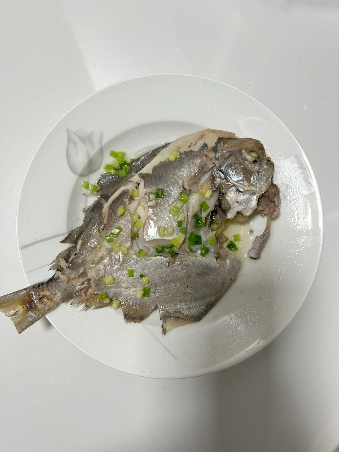 微波炉简便清蒸鲳鱼