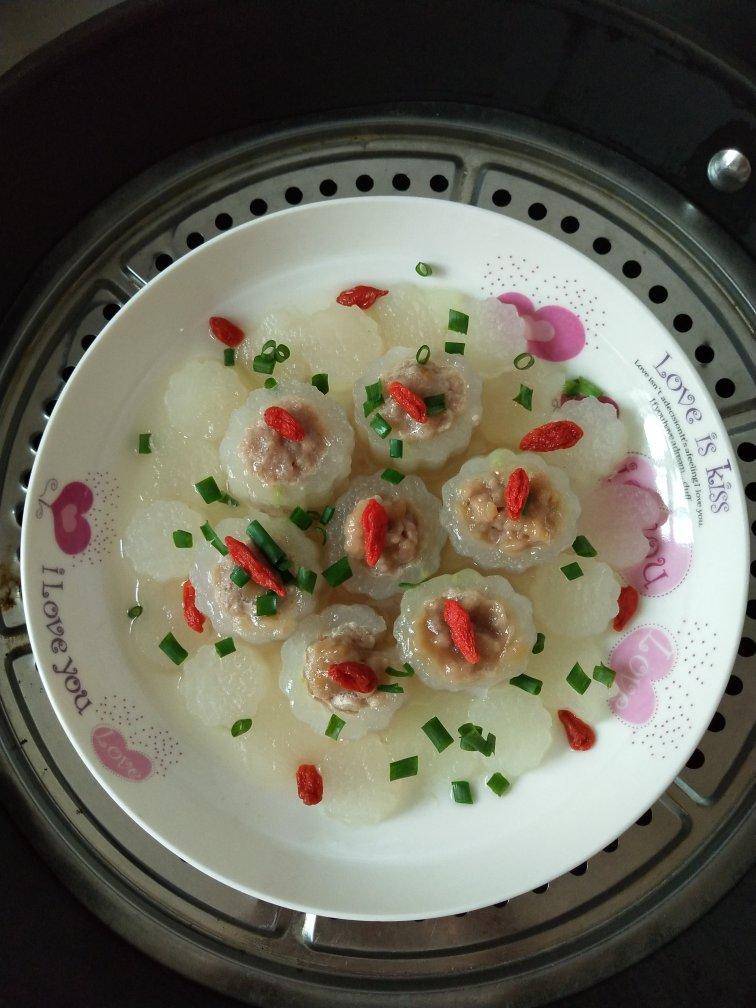 柯木可柯做的冬瓜酿肉营养美味蒸在一起