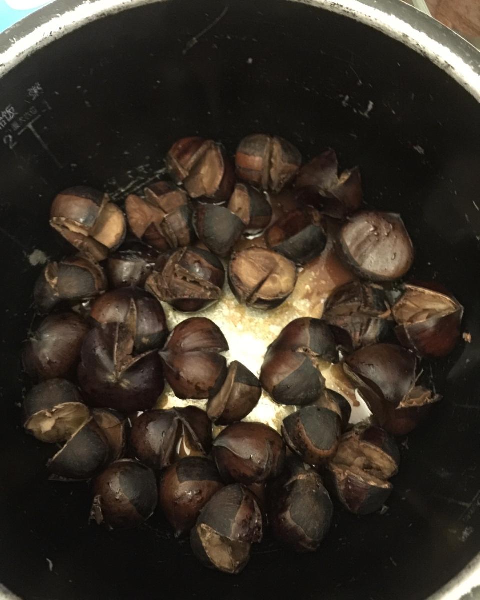 超快手电饭锅烤栗子