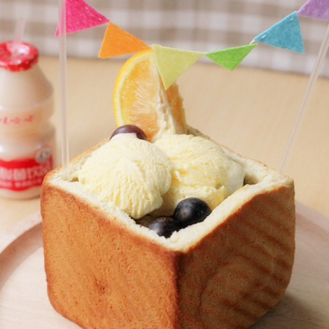 冰淇淋吐司盒的全部作品