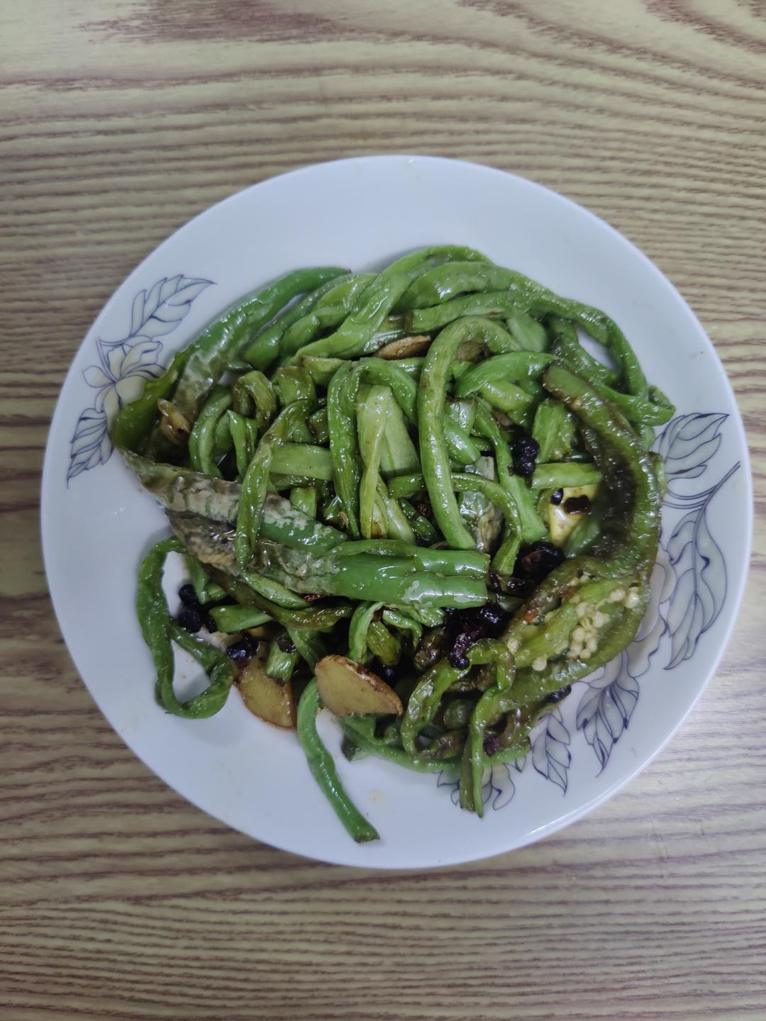 长豆角烧线椒