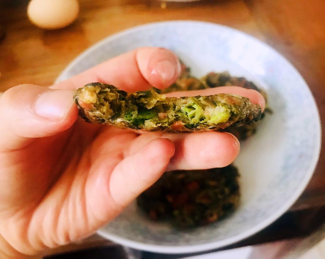 香椿鸡蛋火腿煎饼