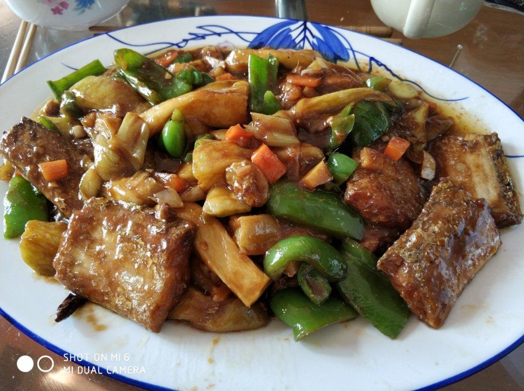 茄子焖带鱼