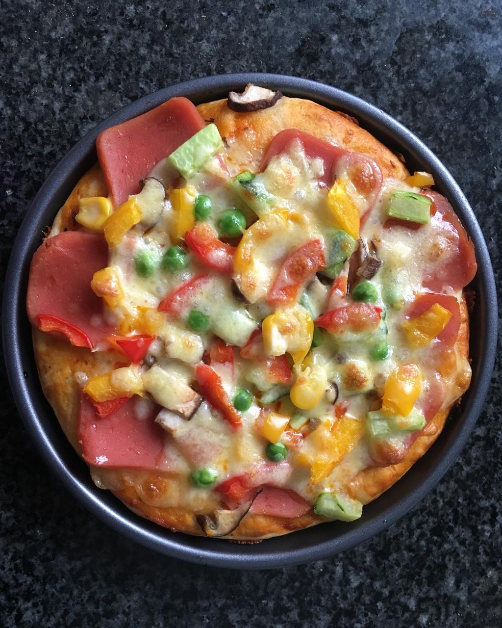 8寸纯手工什锦披萨