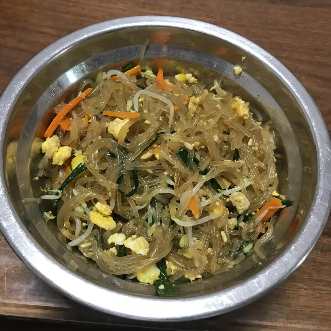 包菜炒红薯粉