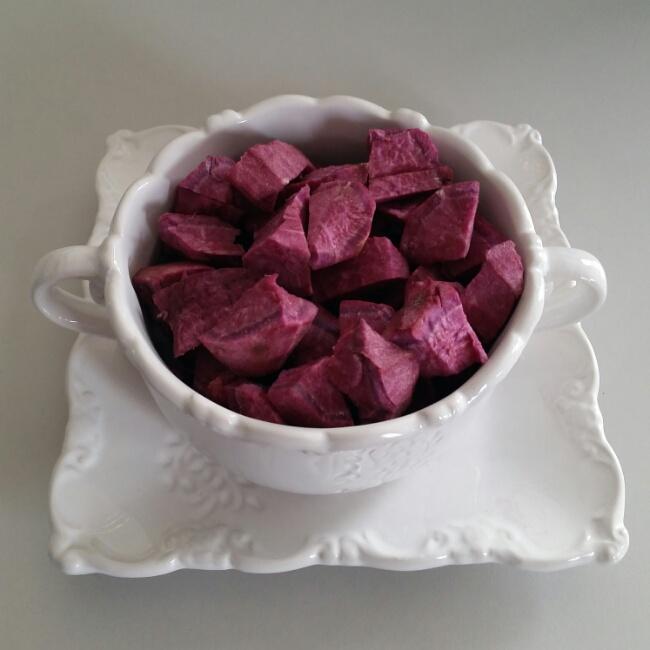 紫薯银耳红枣汤的做法 步骤1
