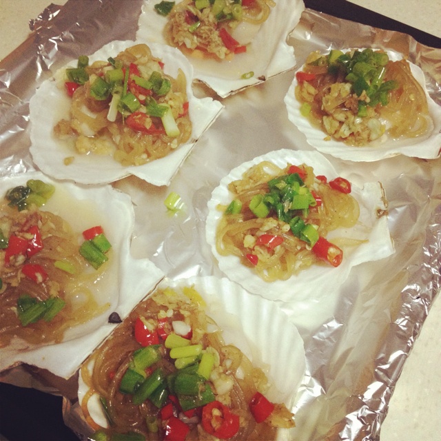 蒜蓉粉丝烤扇贝