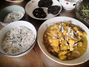 百变米饭 + 煮饭诀窍 剩米饭的奇妙吃法的做法 步骤1