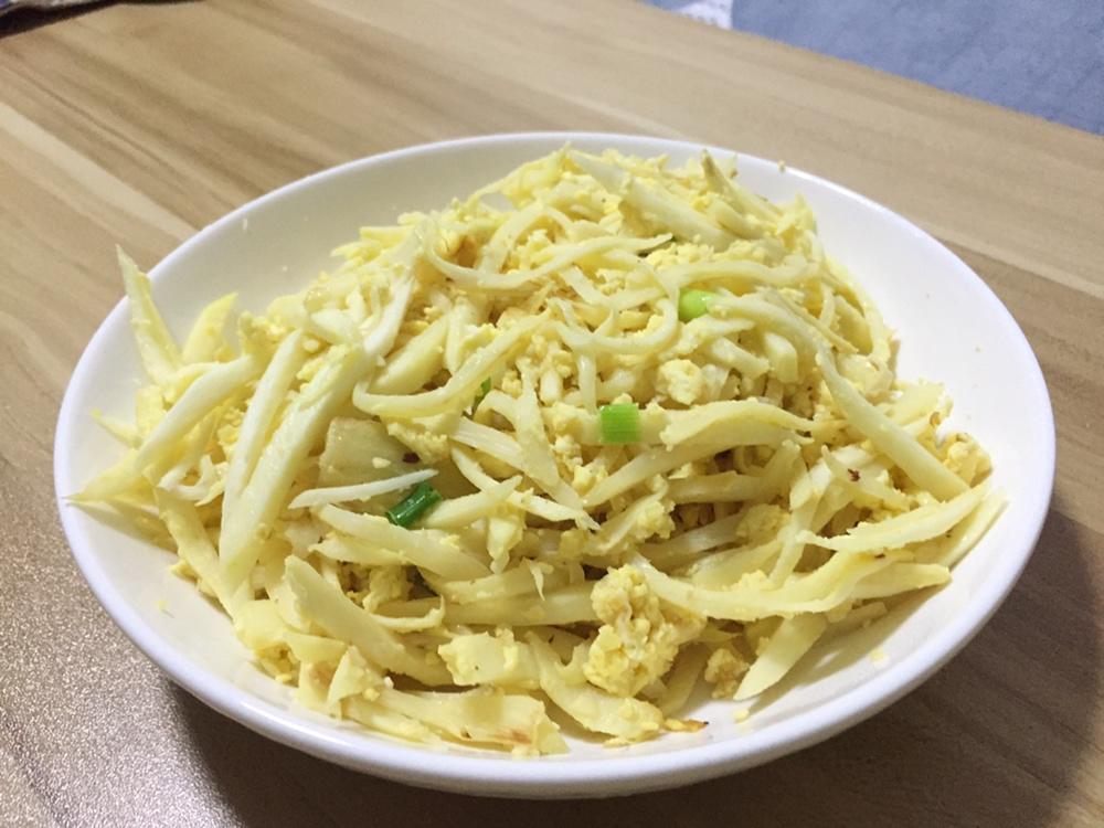 赞                  茭白丝炒蛋              茭白,鸡蛋,蒜泥,盐