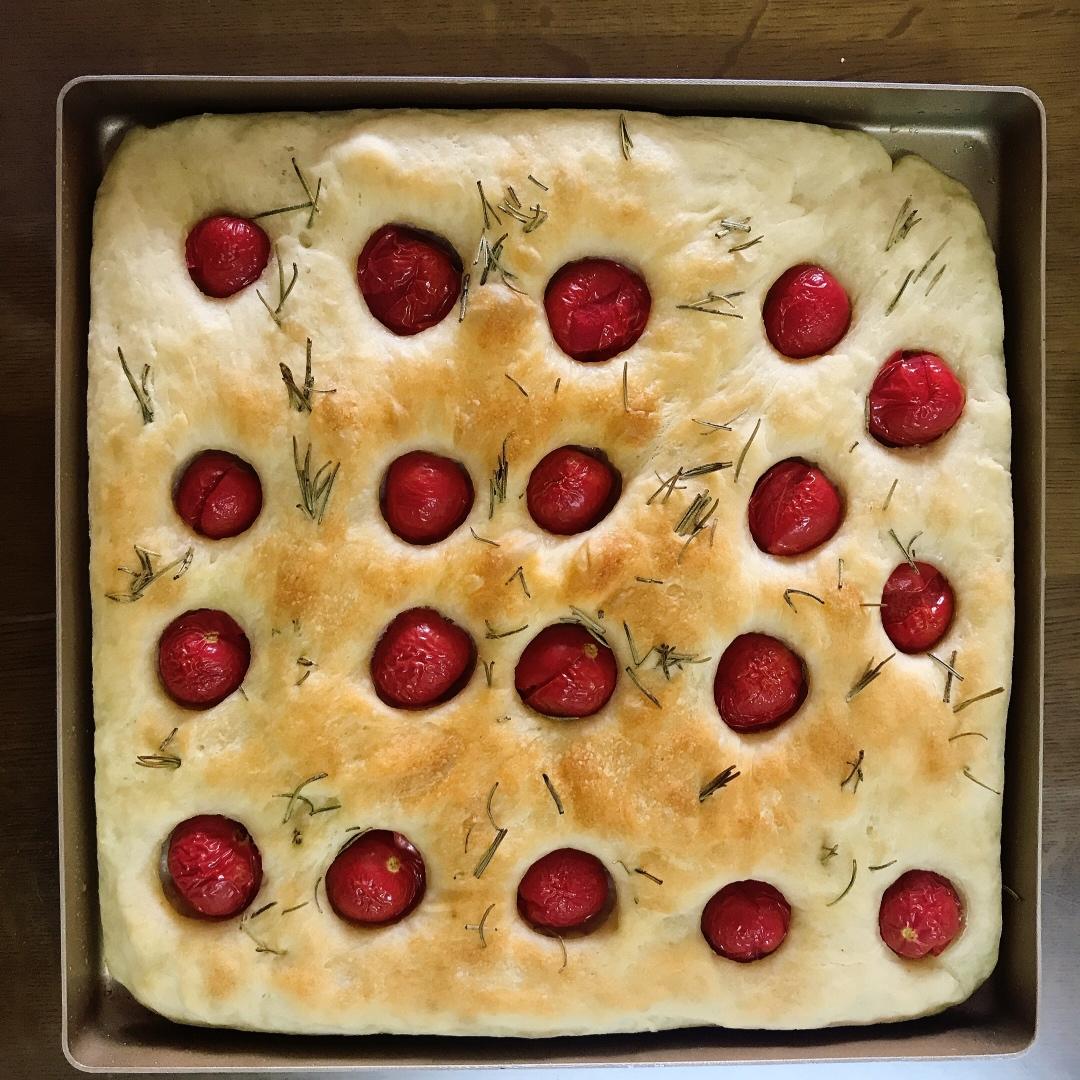 【KINFOLK】迷迭香佛卡夏（附天然酵种版）