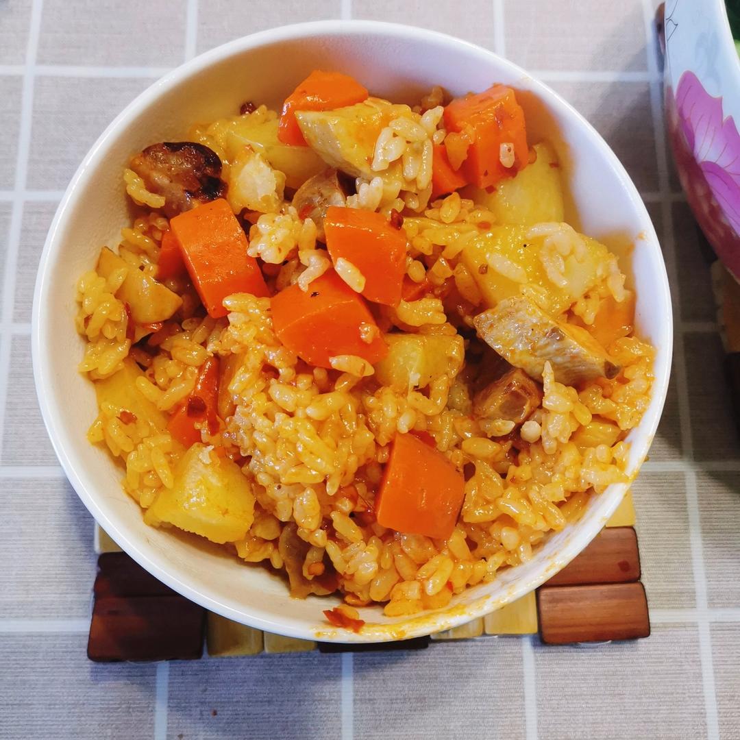 香肠土豆焖饭【一人也要吃好版】