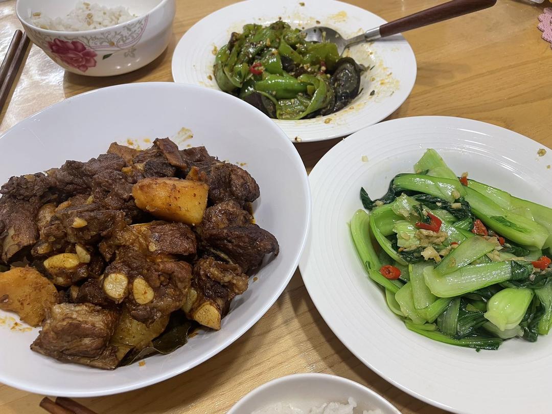 懒人低脂营养超好吃-电饭煲焖排骨