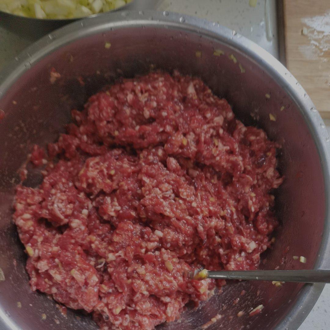 牛肉韭黄饺子馅