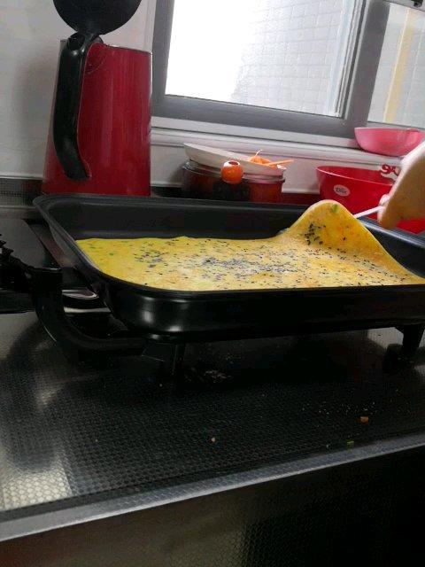 【牛奶鸡蛋早餐软饼】的做法