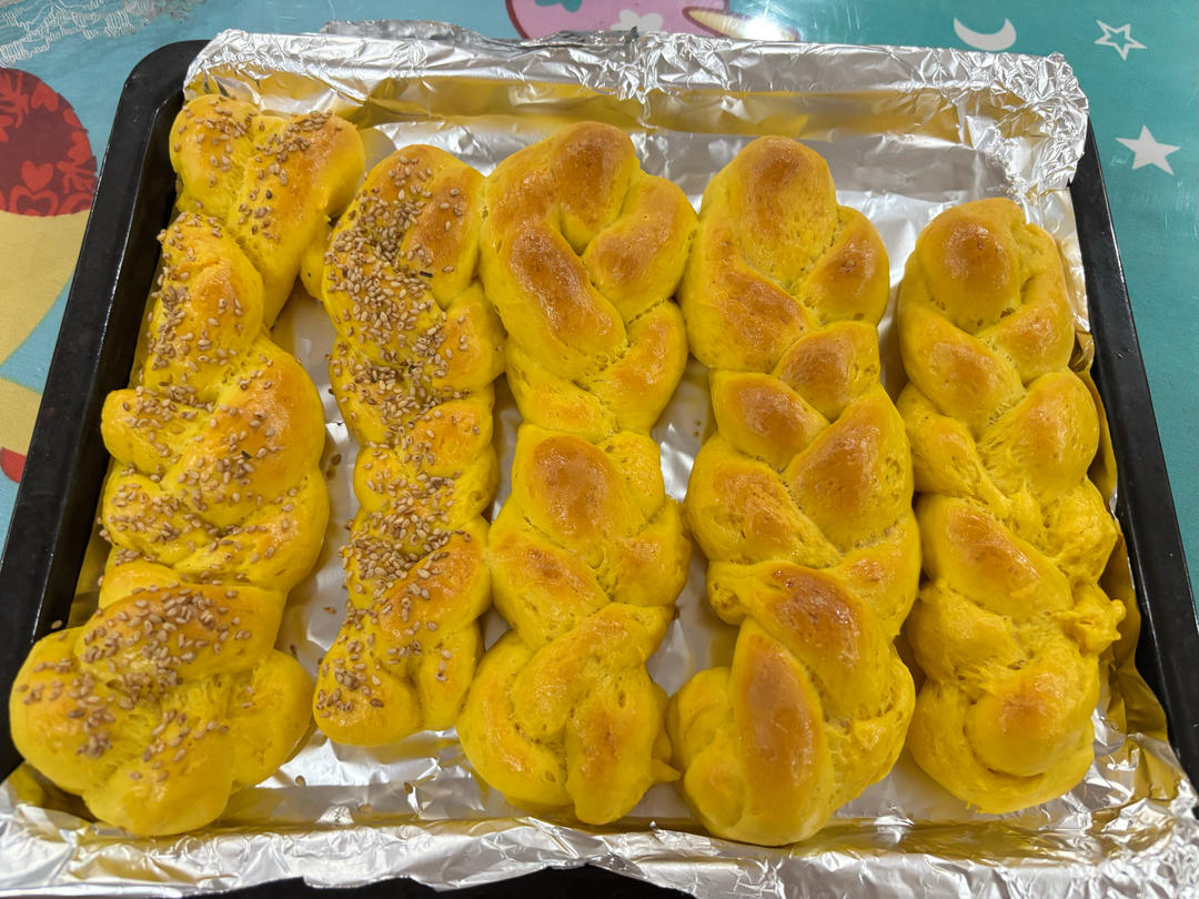 堂妈小厨——南瓜辫子面包