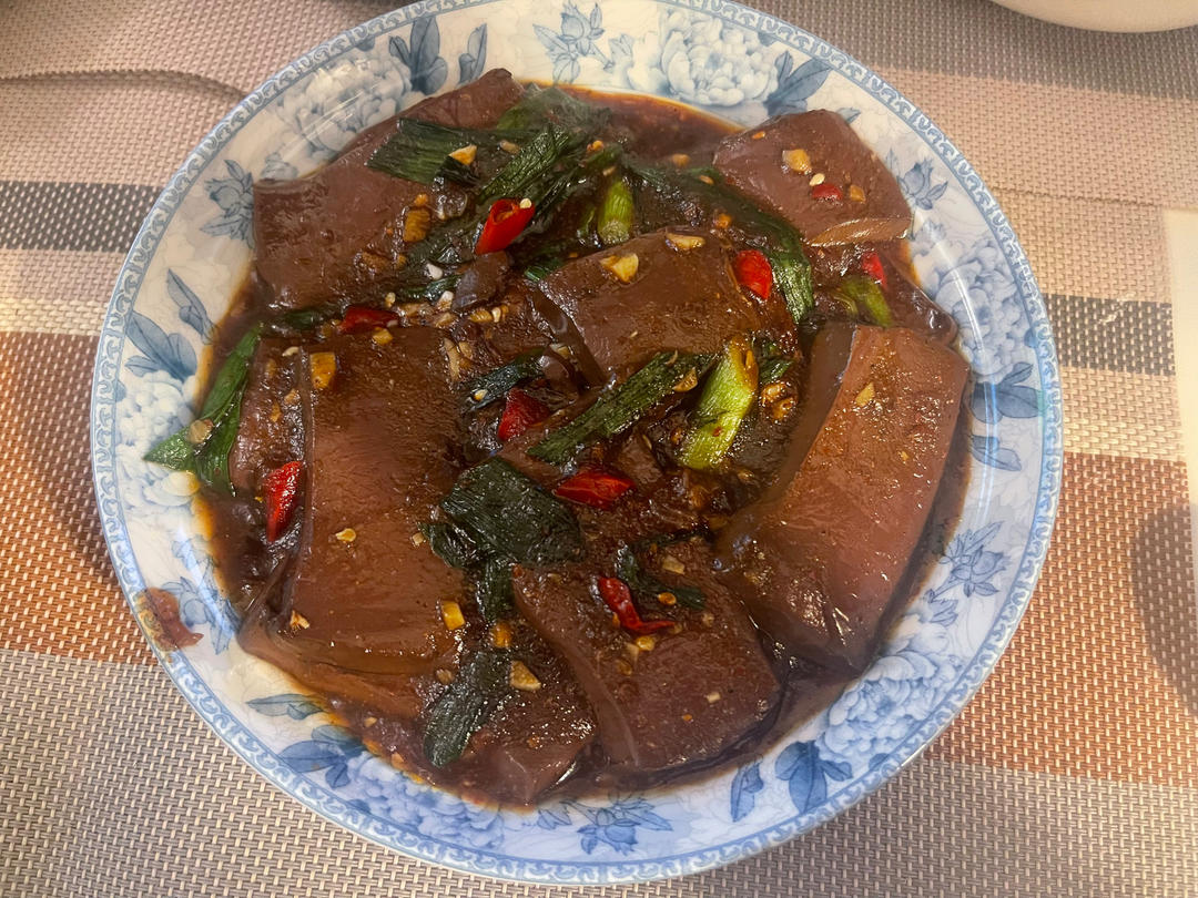 爆炒鸭血