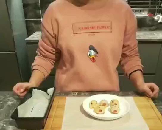 香肠酥卷的做法