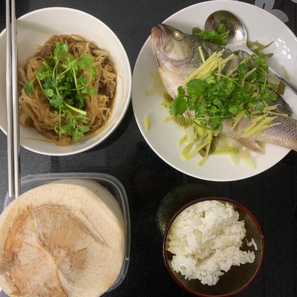 清蒸鲈鱼