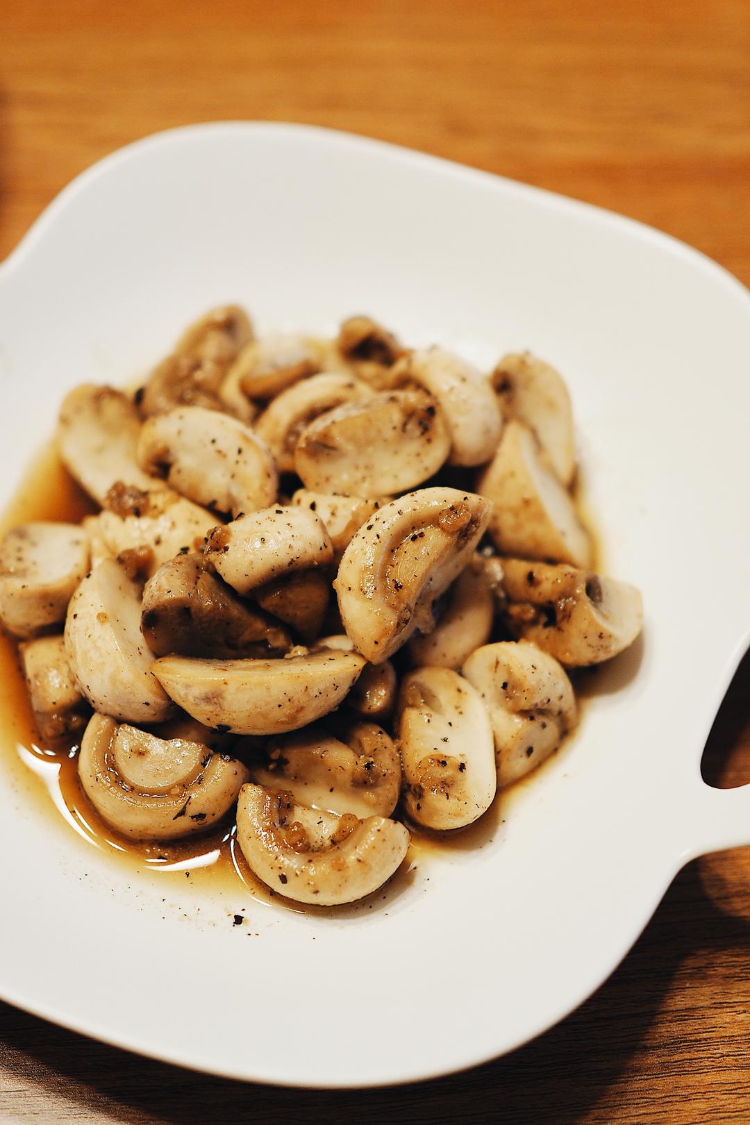 椒小西做的黑胡椒口蘑