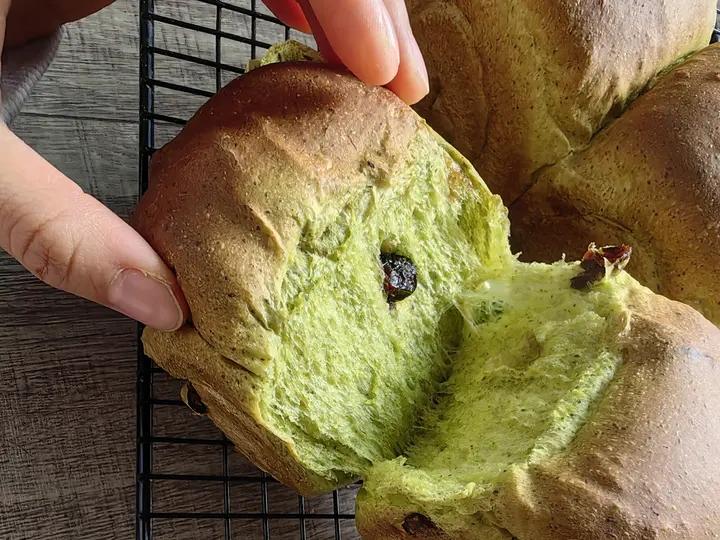 超软菠菜蔓越莓吐司