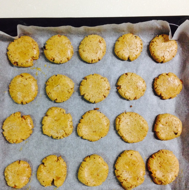 美味花生小小酥