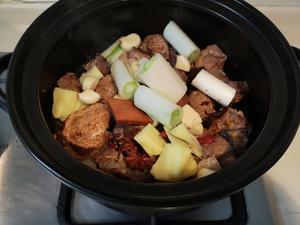 胡萝卜土豆烧牛肉/啤酒焖牛肉的做法 步骤8