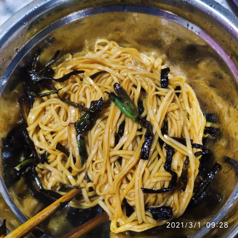 简单快速的早餐葱油拌面