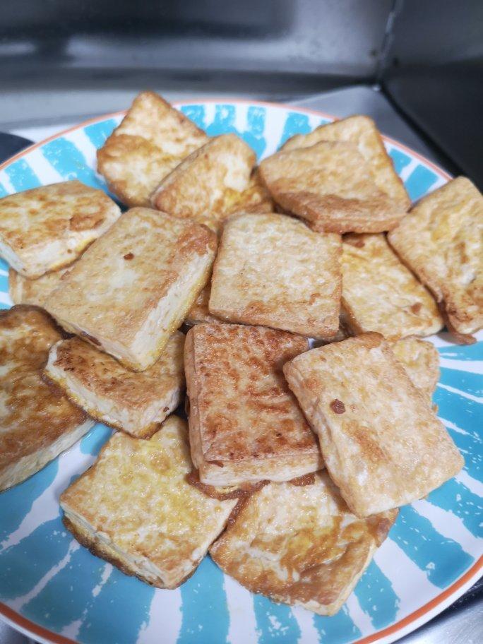 焖煎豆腐