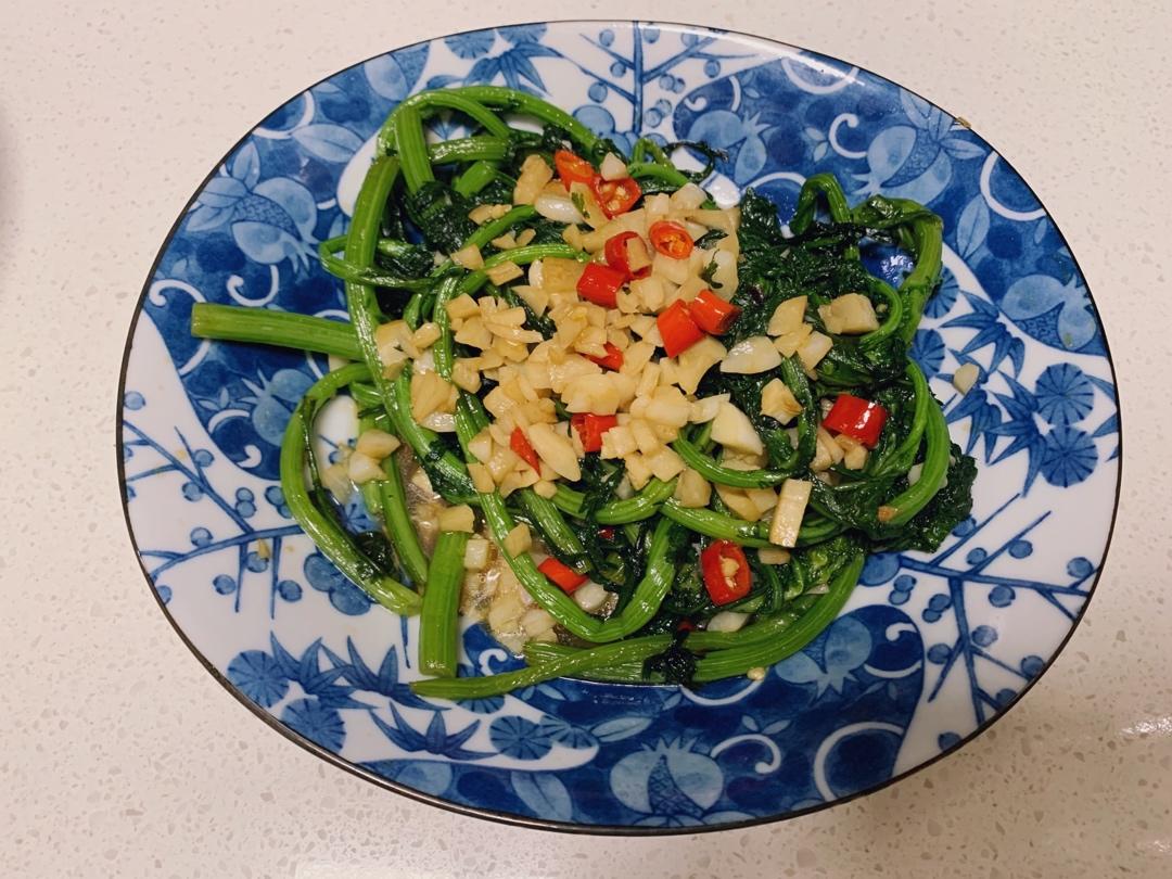 misa兔做的蒜茸茼蒿