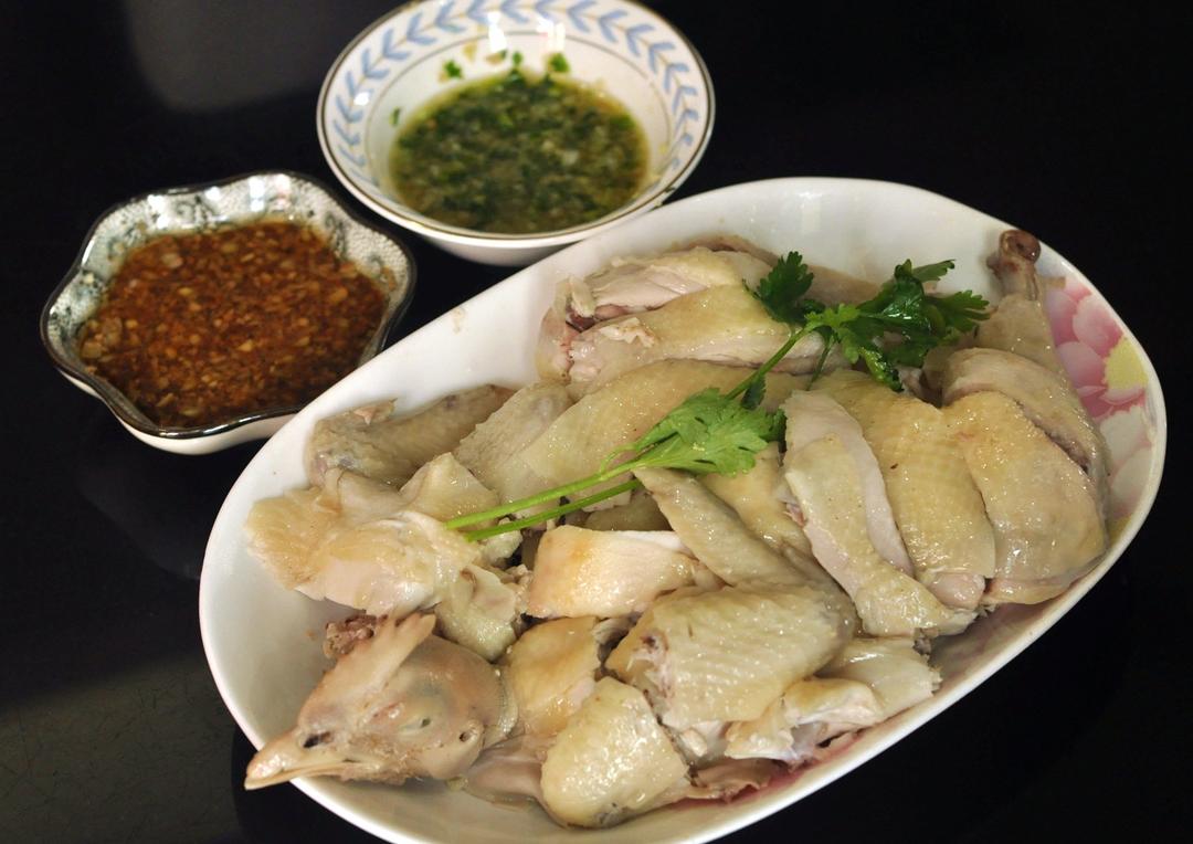 红葱头淋鸡（白切鸡做法）