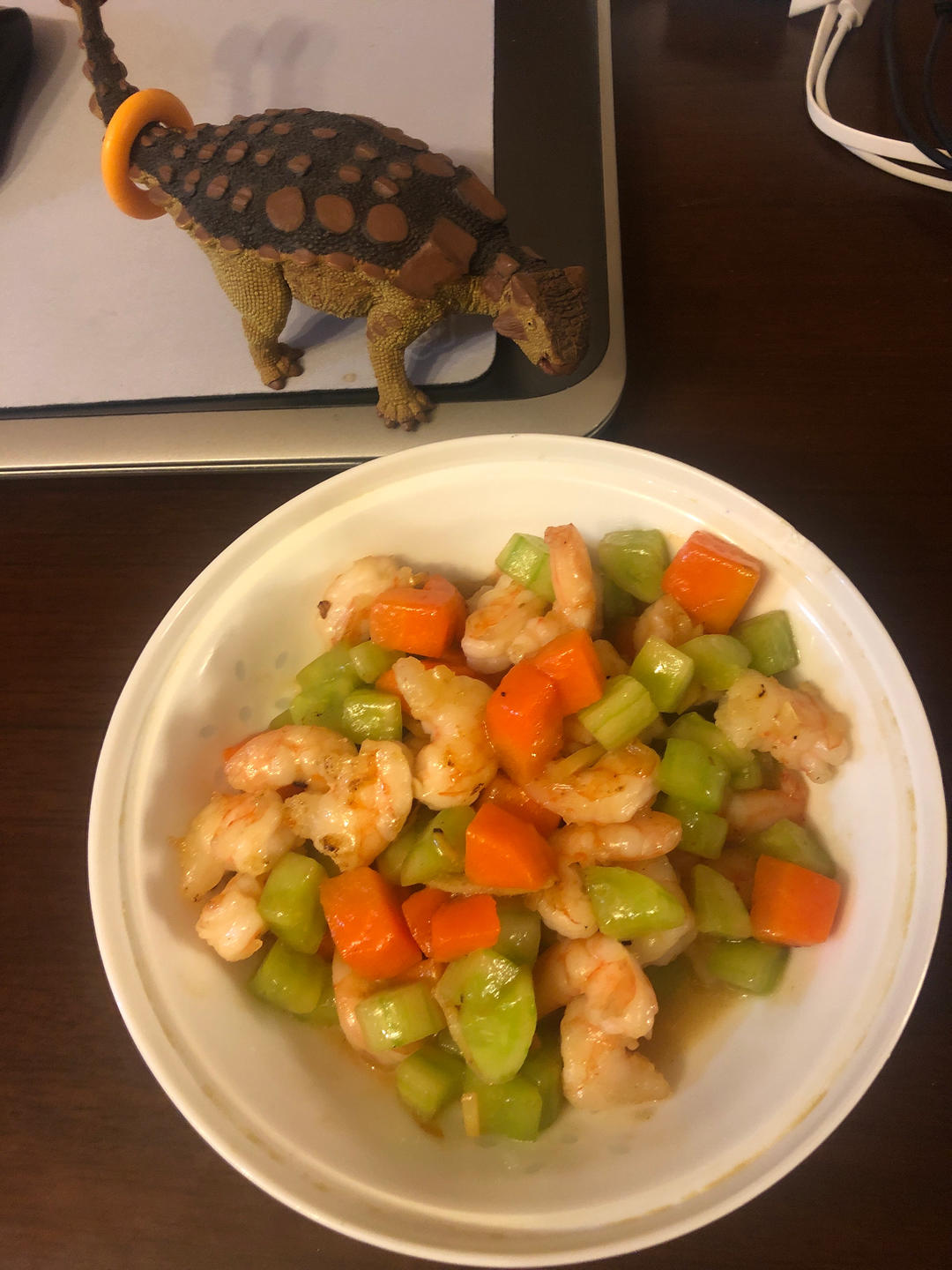三色炒虾仁