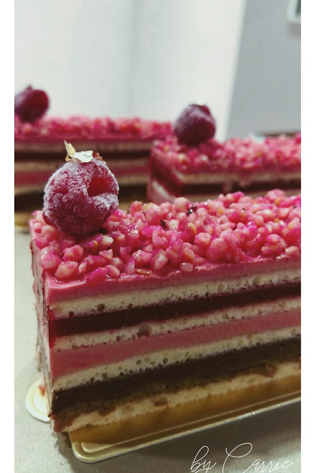 carrie不甜做的蛋糕装饰神器:法式果仁糖制作方法