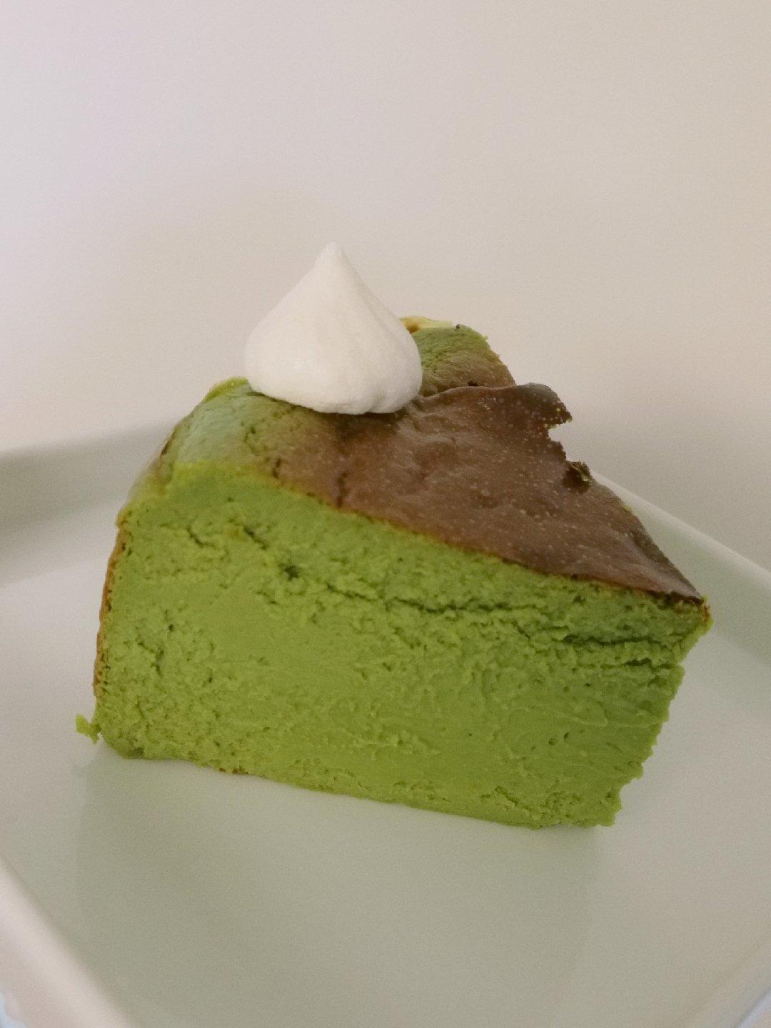 流心抹茶巴斯克芝士蛋糕