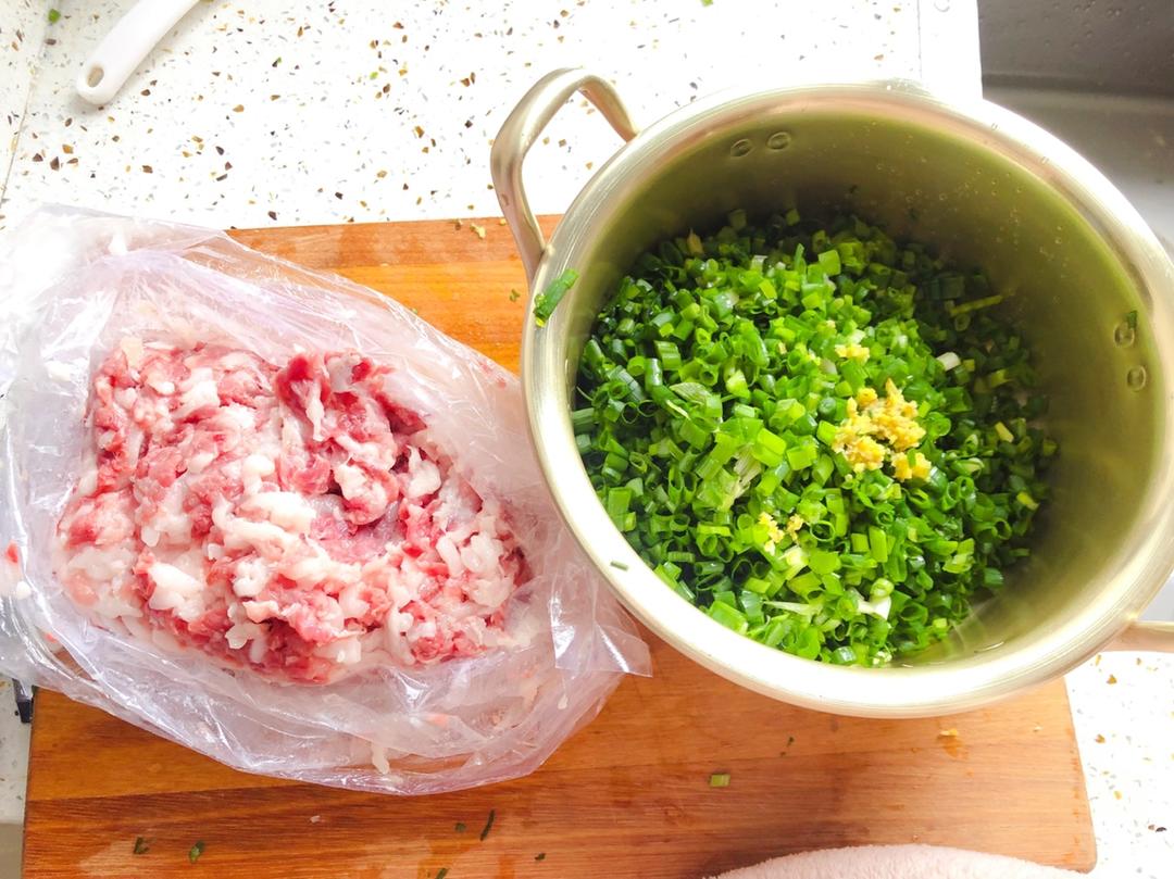 鲜肉包子