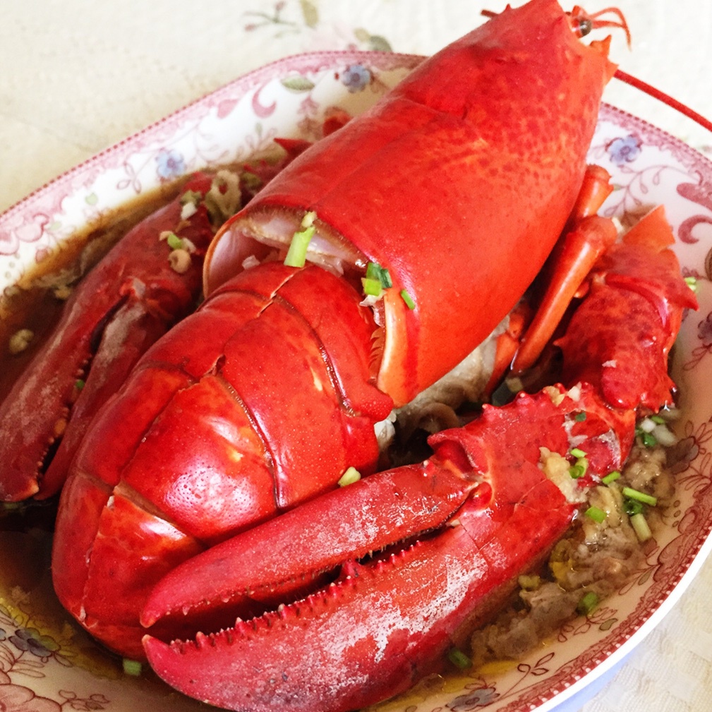 喵喵920做的蒜蓉大龙虾