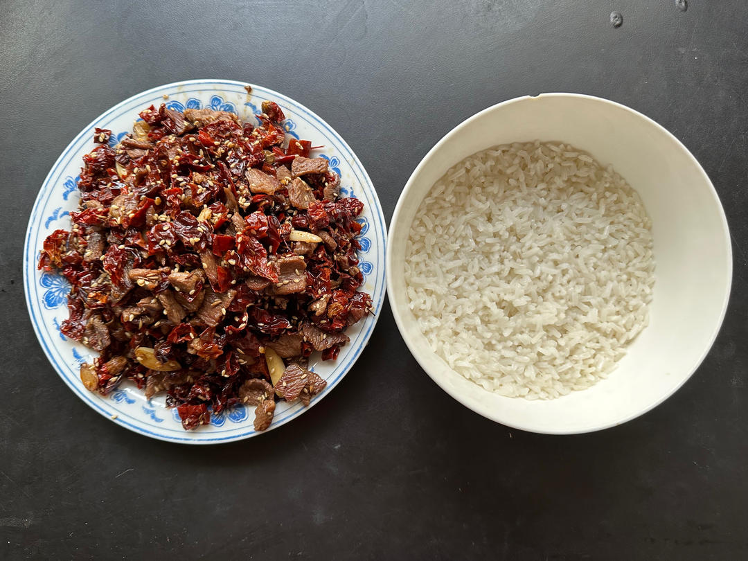 香辣孜然牛肉，我只吃自已做的，连炫三碗米饭