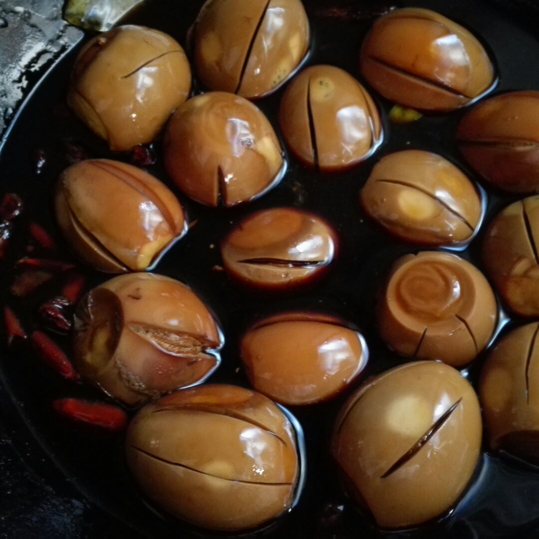 萍水72做的乡巴佬卤鸡蛋