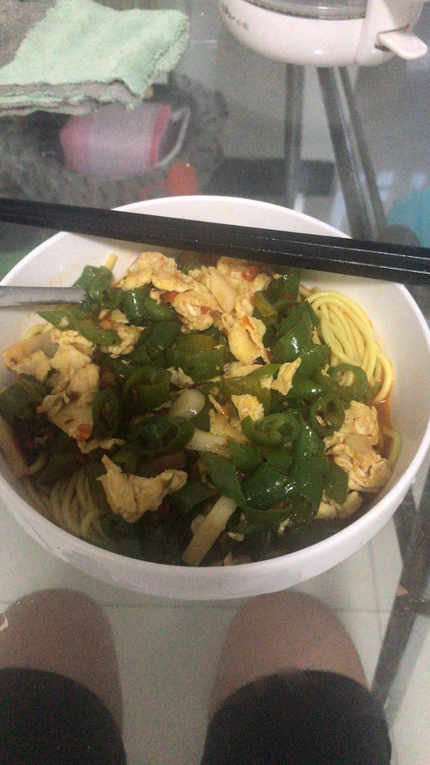 鸡蛋尖椒打卤面