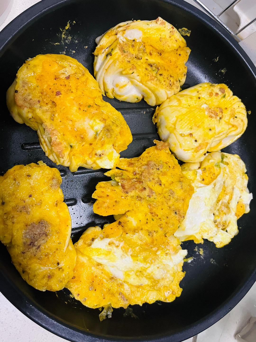 孜然味蛋煎花卷