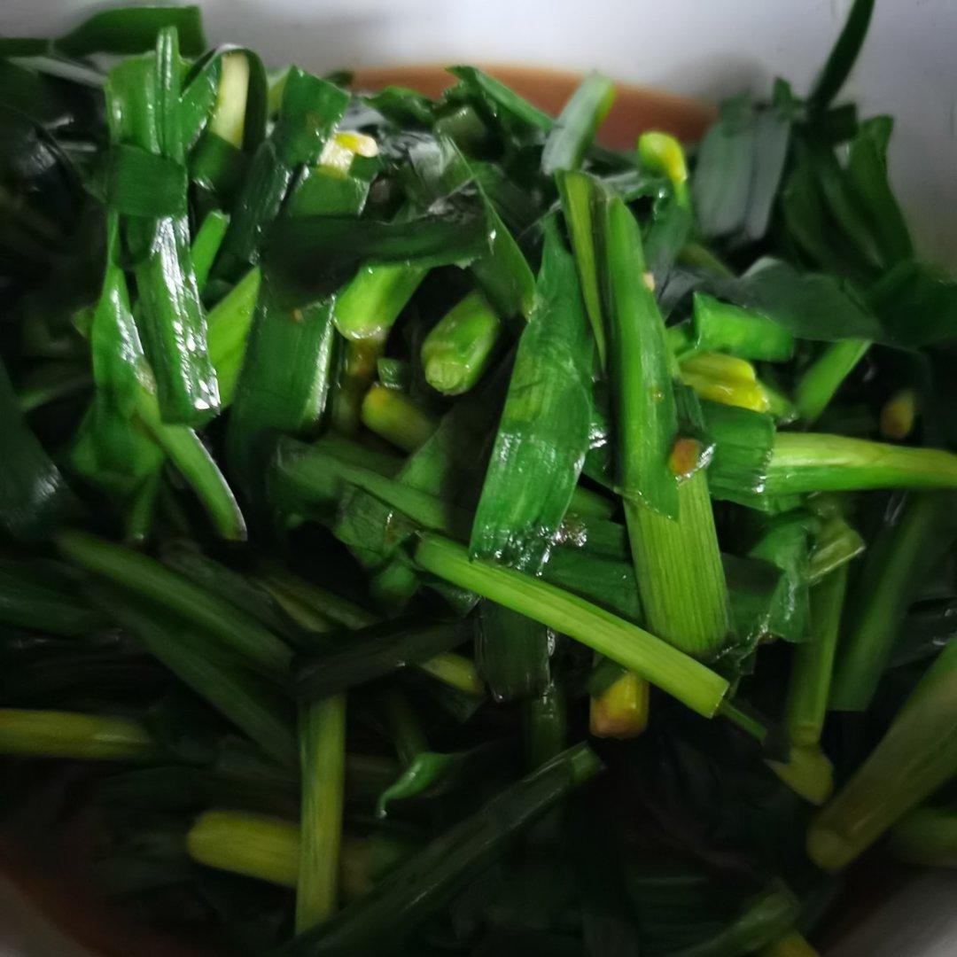 小喵不喵喵做的炒韭菜